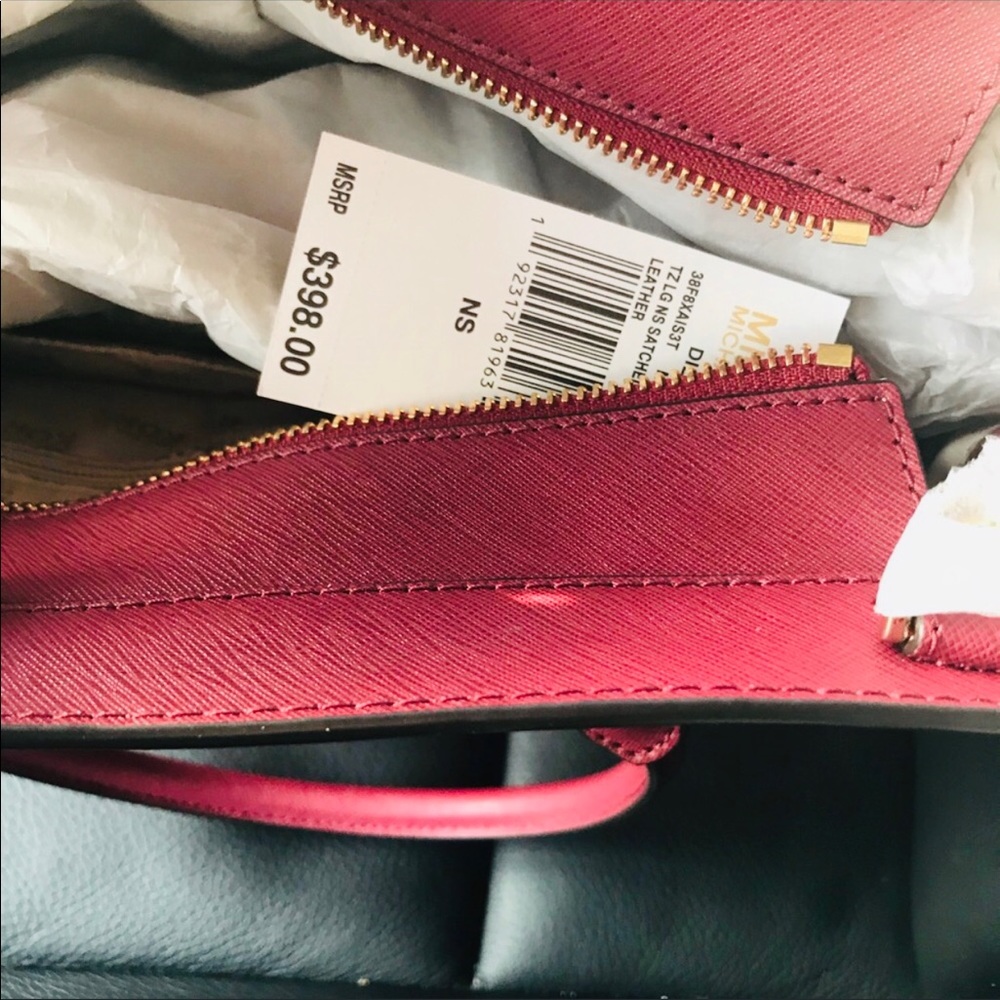 ❤️RARE MICHAEL KORS: RARE Raspberry Large … - Picture 6 of 8